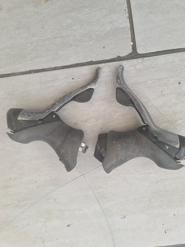 105 shimano shifters - 105,