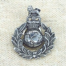 Royal marines commando pin - royal,
