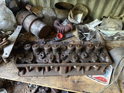 Cylinder head for ted tractor - ted,
