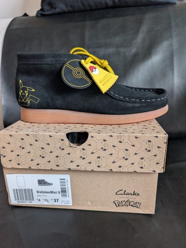Bnwt clarks wallabee - clarks, mist