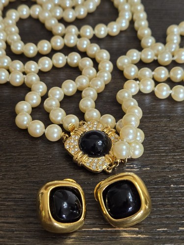 Joan rivers vintage - rivers, necklace