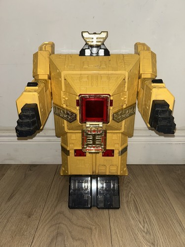 Power rangers pyramidus gold - pyramidus,
