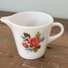 JAJ Pyrex Cottage Rose Milk Jug- small- Height 8cm Z