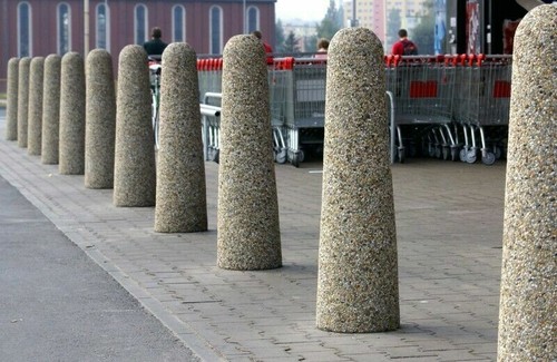 Scale concrete bollards - scale,