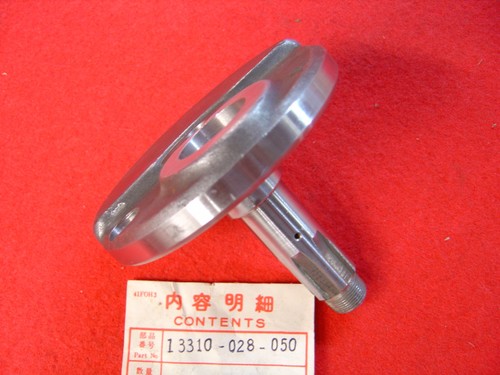 Crankshaft weight cd90 - of,