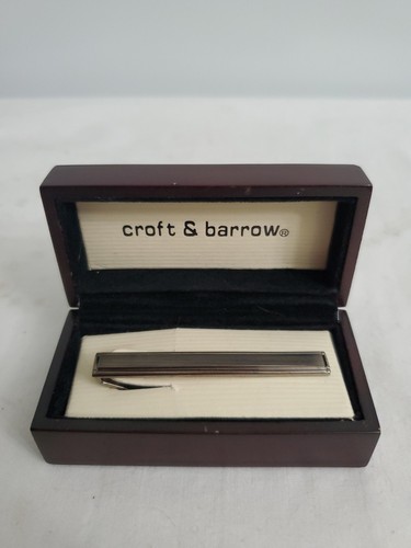Croft barrow tie tack - &, in