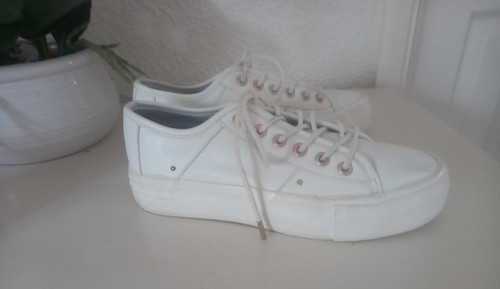 Pair white lace up - pair,