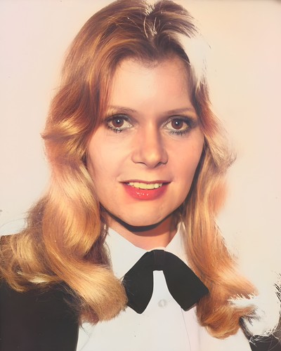 Mary millington colour - 10", x