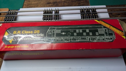 Hornby class 25 diesel - hornby,