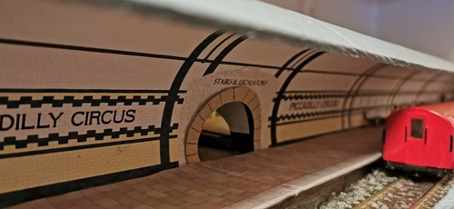Gauge london underground - oo,