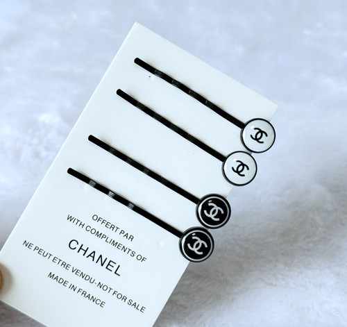 Chanel beauty button - chanel, hair