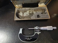 Mitutoyo 193-112 Mechanical Digit Counter Micrometer 25-50mm