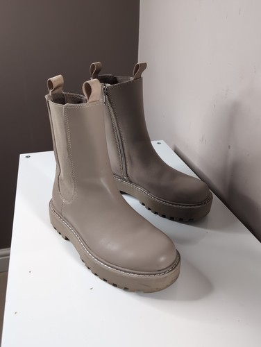Beige faux leather mid - beige,