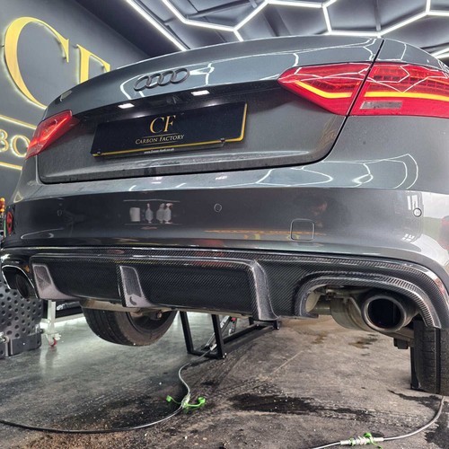Style carbon fibre rear - fibre,