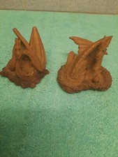 2 Enchantica small figures