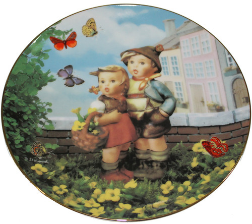 Danbury mint hummel little - danbury,