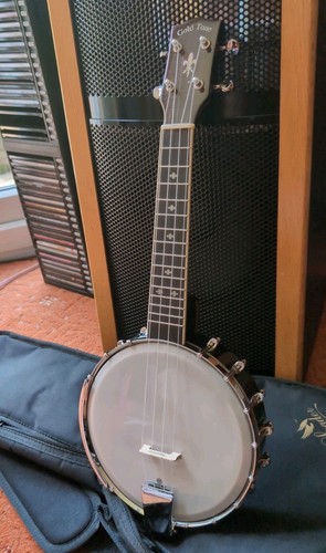 Gold tone ukulele - tone, banjo