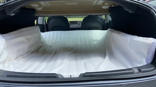 Tesla model memorable - 3,