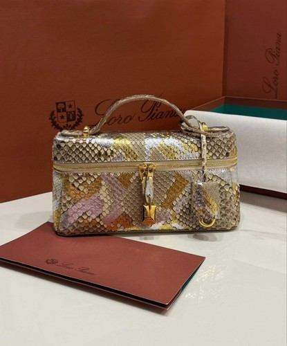 New loro piana l23 python - loro,
