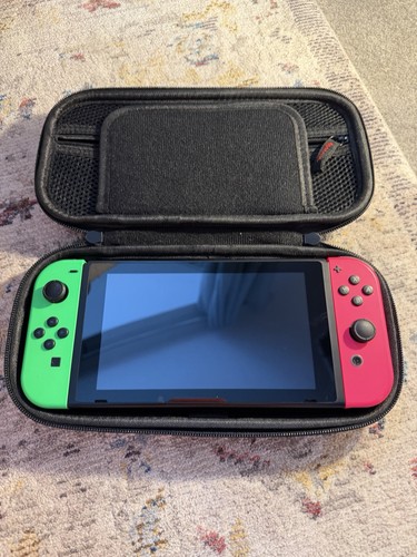 Nintendo switch 32gb console - 32gb,