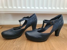 CLARKS Artisan Vintage Style