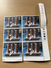6 no. 1983 UK Christmas Postage Stamps