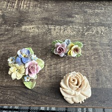 Vintage Denton China brooch