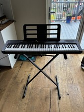 Casio Casiotone CT-S195 Music Electric Keyboard With Stand and Film notes 61Keys