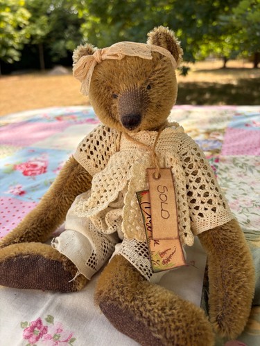 Gertie wiggins bear - gertie, 27cm