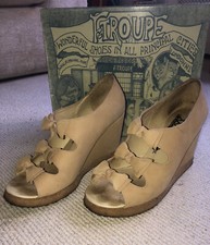 F-Troupe Sand Nubuck Wedges Size 39 / UK 6, Bow Details 