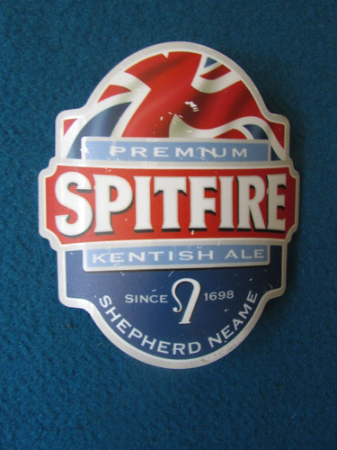 Spitfire ale plastic - ale, pump