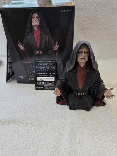 Emperor palpatine gentle giant - emperor,