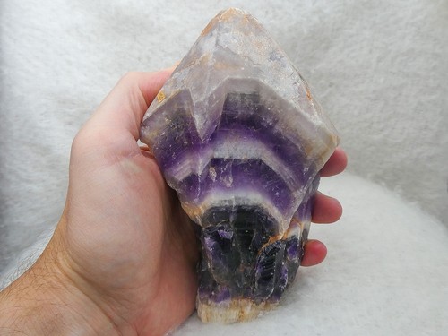 Large natural quartz - large,