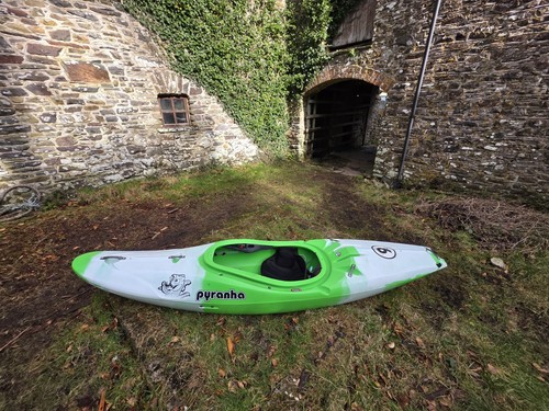 Pyranha large whitewater - 2,