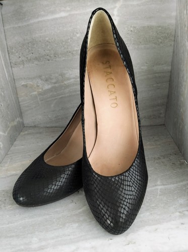 Black court shoes staccato - shoes,