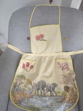 RARE VINTAGE APRON WILDLIFE