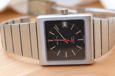 ZENITH DEFY TV BOX WATCH SWISS DATE STEEL RARE GENTLE DIAL VINTAGE REF 02.0440.4