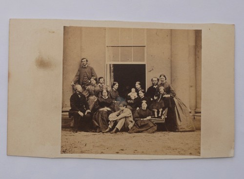 Cdv victorians posed - cdv,