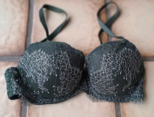 Victoria secrets green bra - green,