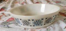 Vintage JAJ Pyrex Chelsea