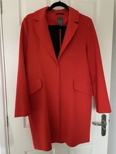 Primark bright red light