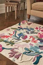 Cream floral rug hand - cream,