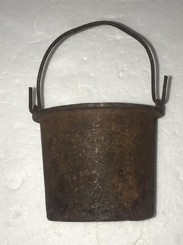 Vintage cast iron smelting pot - vintage,