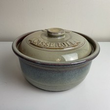 Vintage Traditional Stoneware England 4 Pint Casserole Lidded Dish