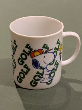 Snoopy Peanut golf Coffee Mug / Cup Vintage 1960's Collectable.