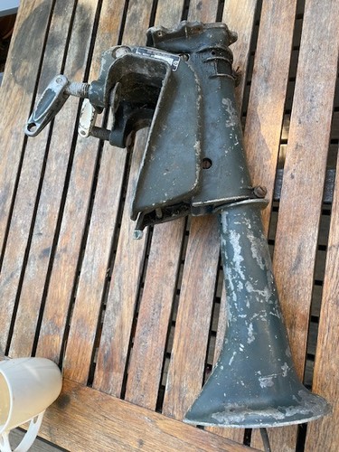 Johnson 4hp outboard engine - 4hp,