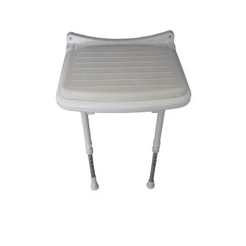 Saracen padded wall shower