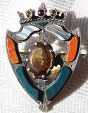 VICTORIAN SCOTLAND SCOTTISH 1866 SILVER AGATE LUCKENBOOTH CITRINE ? BROOCH BADGE