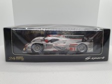 Spark Model S3742 Audi R18