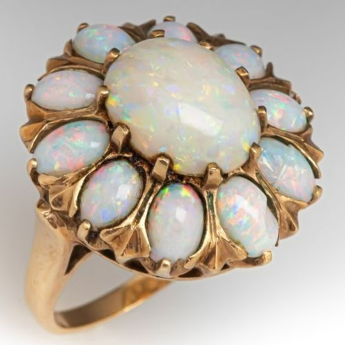 9ct gold opal - ❤️, cluster